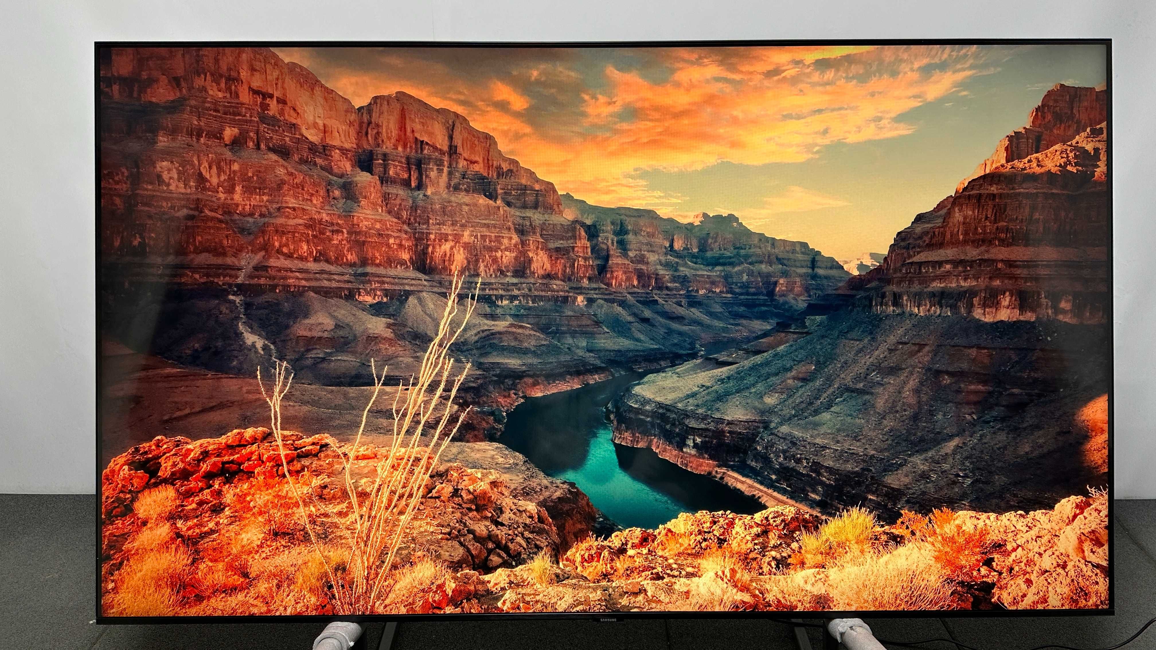 Знижка! 65-дюймовий телевізор Samsung GU65TU8079 (4K Smart TV T2/S2)