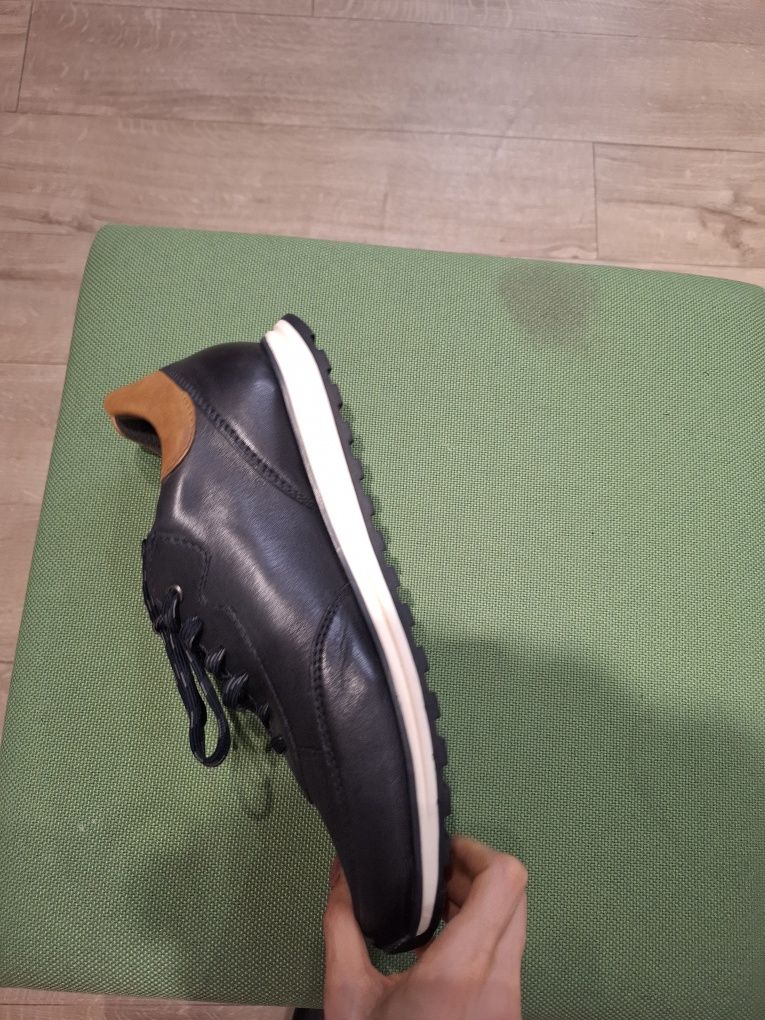 Nowe buty bugatti 45