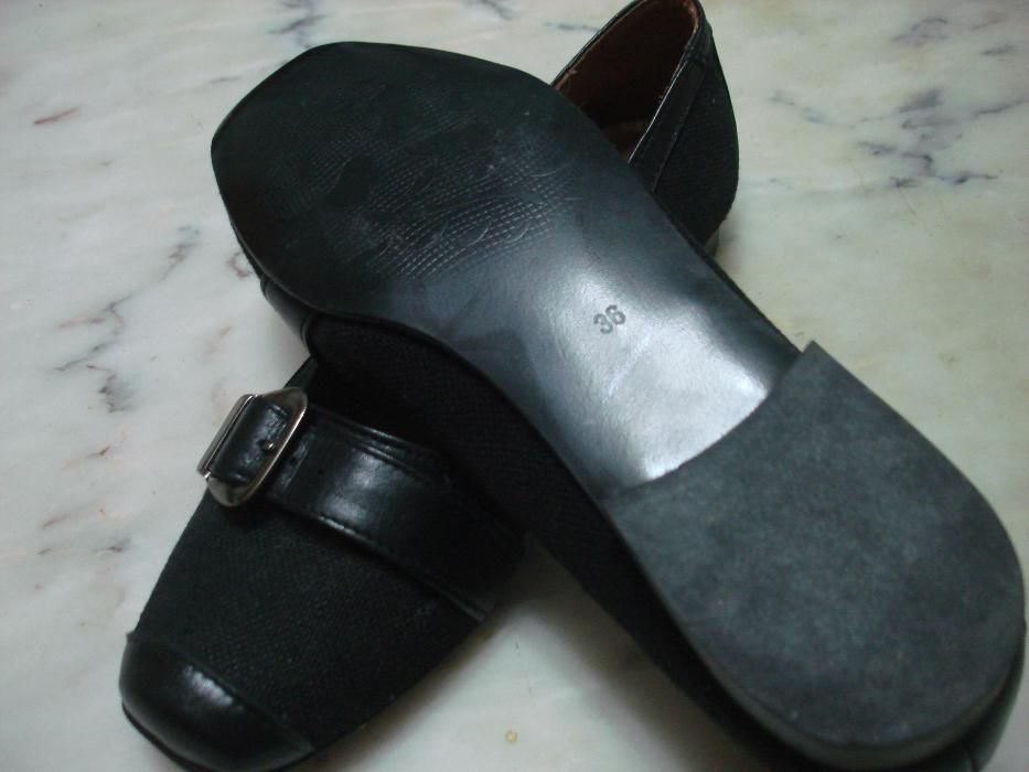 Sandálias de Ganga a preço especial