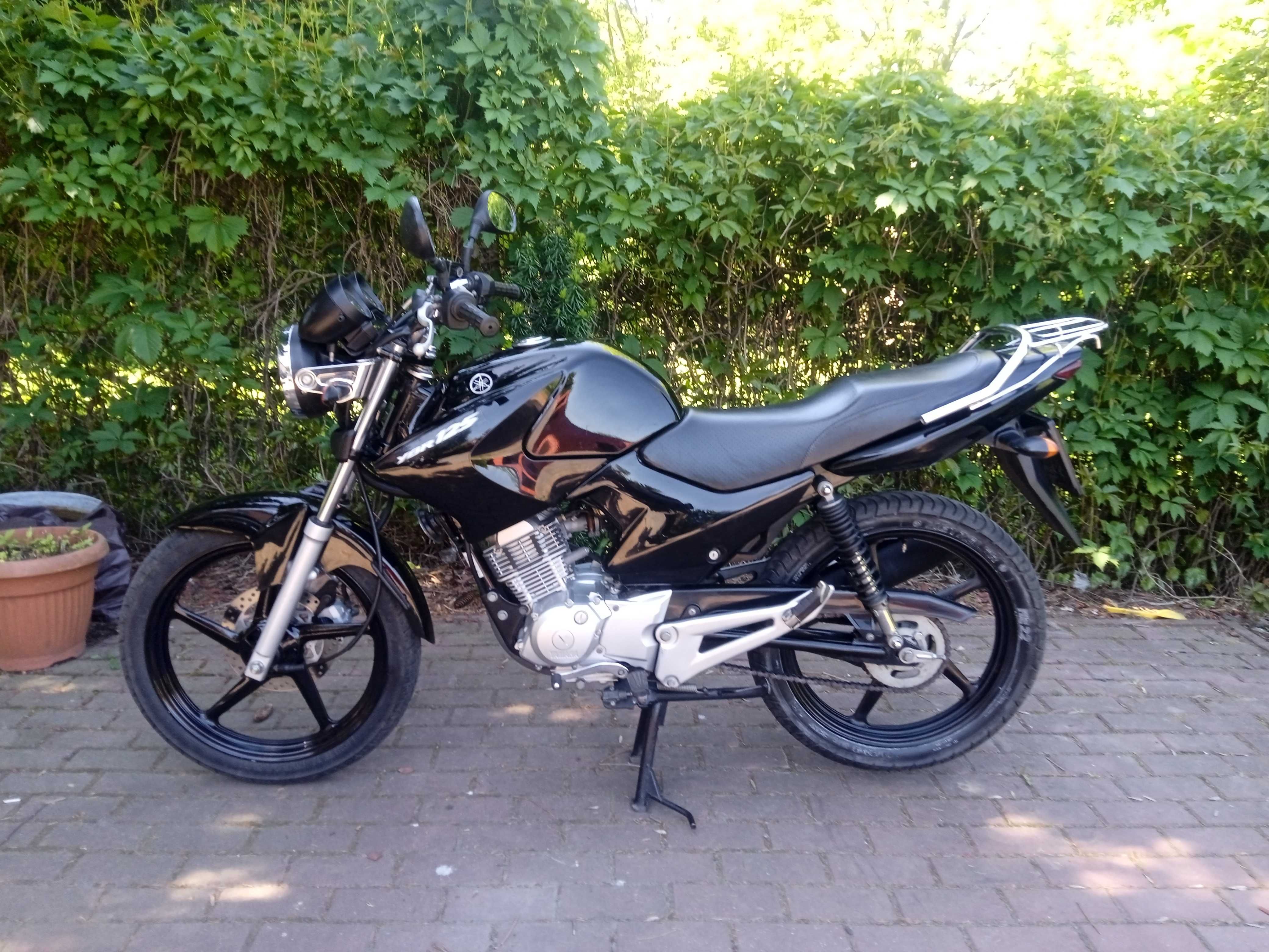 Yamaha ybr 125 stan bdb. 2012r. zarejestrowana 8tyś. km