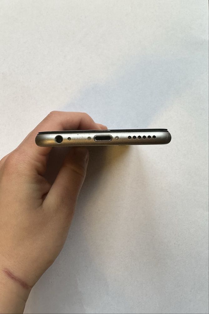Iphone 6, 16 GB, 71% bateria