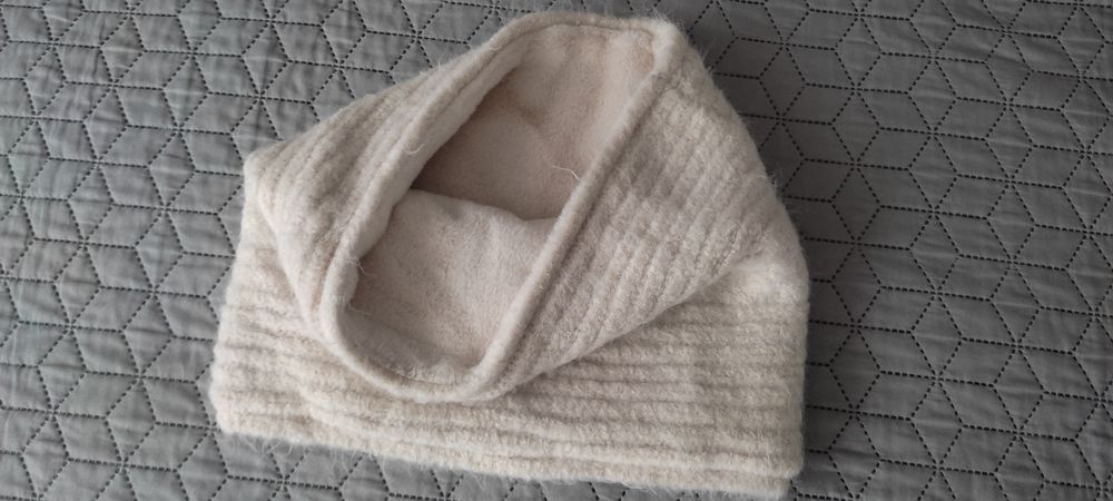 Ciepły zestaw zimowy komin i mitenki