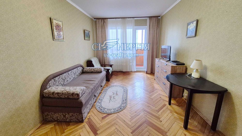 2-кім 59 м.кв. Квітневий пров. 8 Мостицький м-в, Виноградар