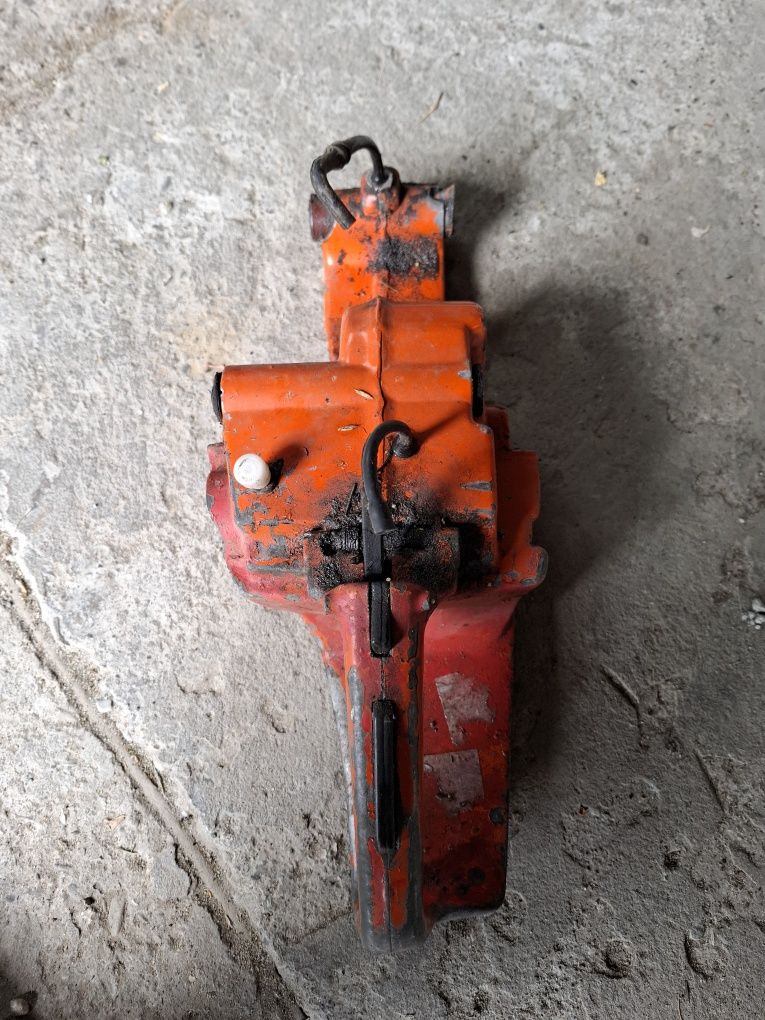 Zbiornik paliwa rączka gazu Piła Spalinowa Dolpima PS 180 do naprawy