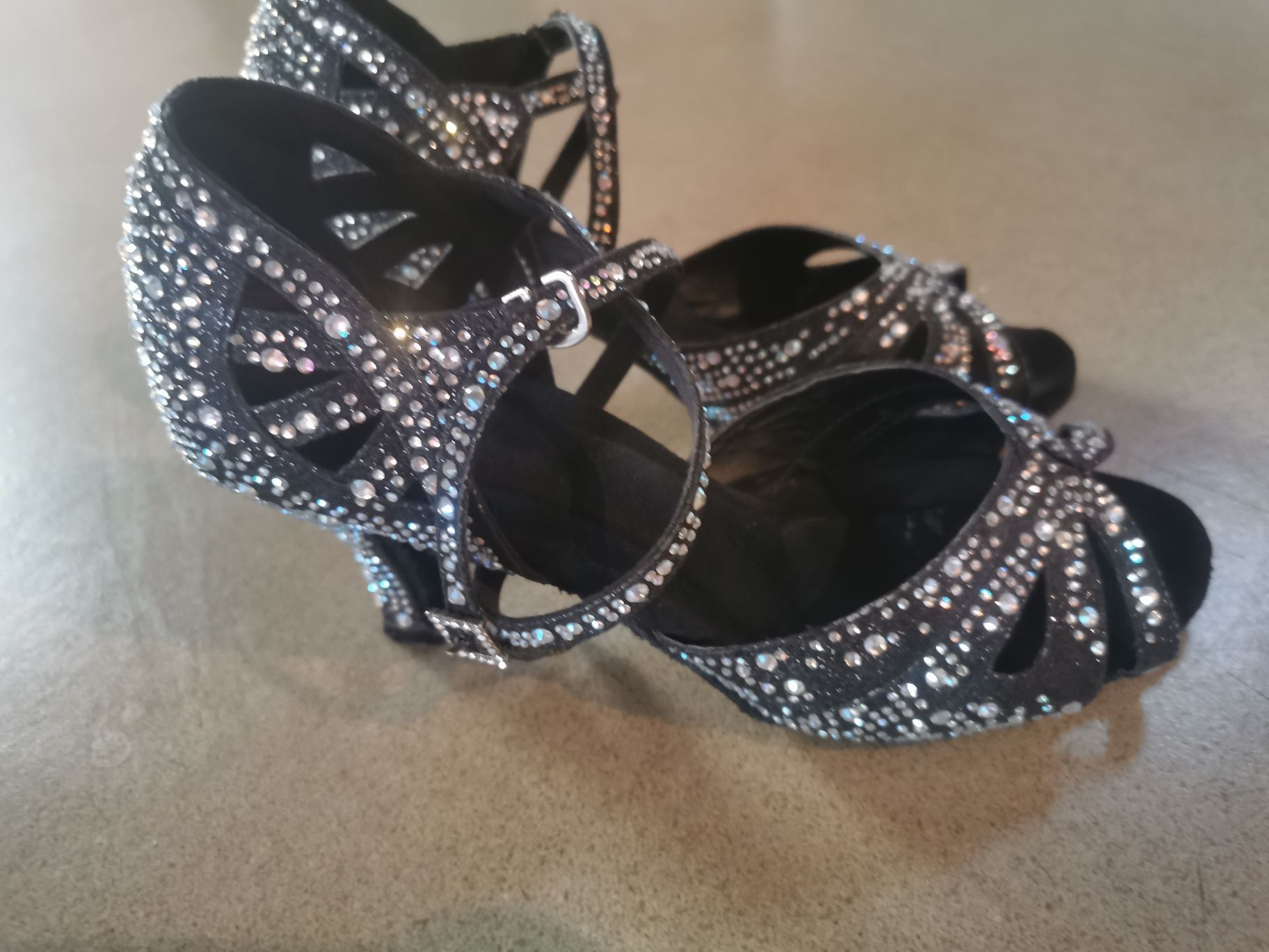 Profesjonalne buty do tańca damskie  latino 37