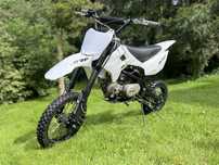 Cross , Mrf 140 rc