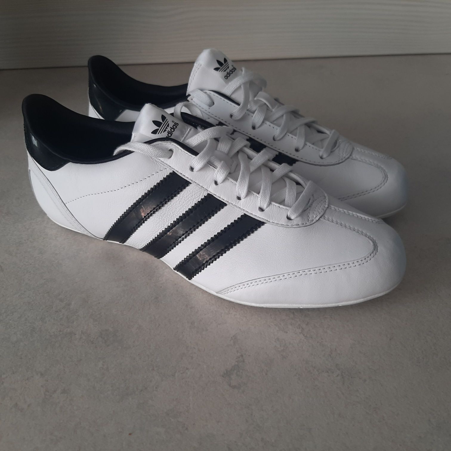 Buty damskie Adidas Ulama