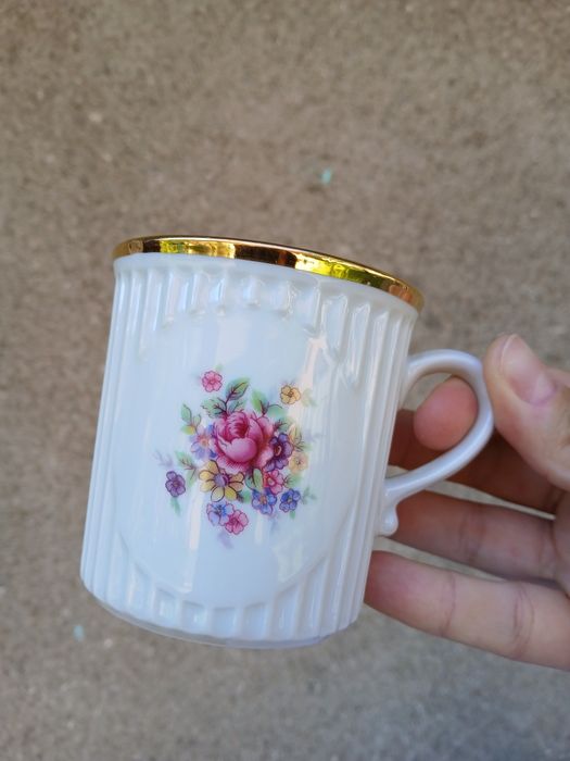 Горнятка кружки чашки Чехословакия Мейсенский букет посуда фарфор