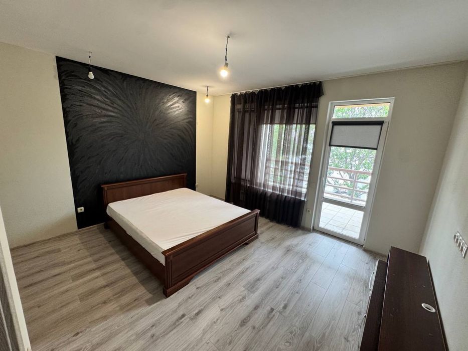 Продам будинок-дуплекс 2 поверховий Святопетрівське.