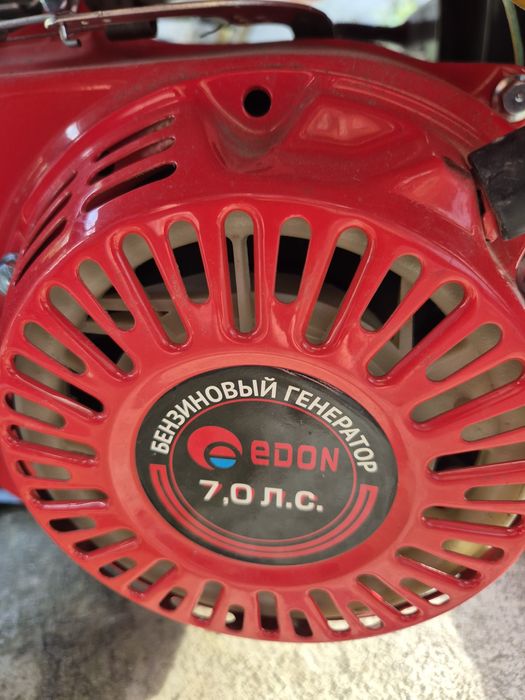 Продам: Бензиновый Генератор Edon PT-3000 (2.8/3.0 кВт)