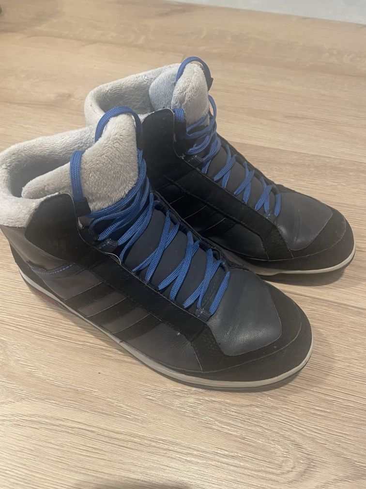 Buty zimowe Adidas - wyprzedaż szafy