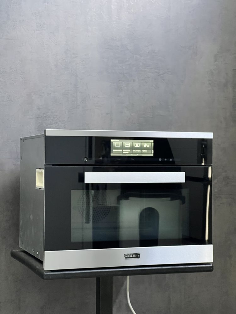 2в1 Духовка з функцією пароварки Miele DGC 6805 духовка духовой