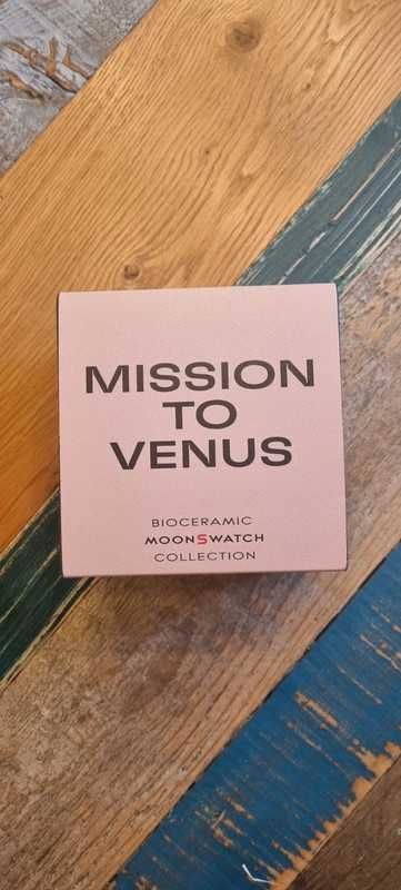 Omega x Swatch Biocéramique MoonSwatch Mission To The Venus SO33P100
