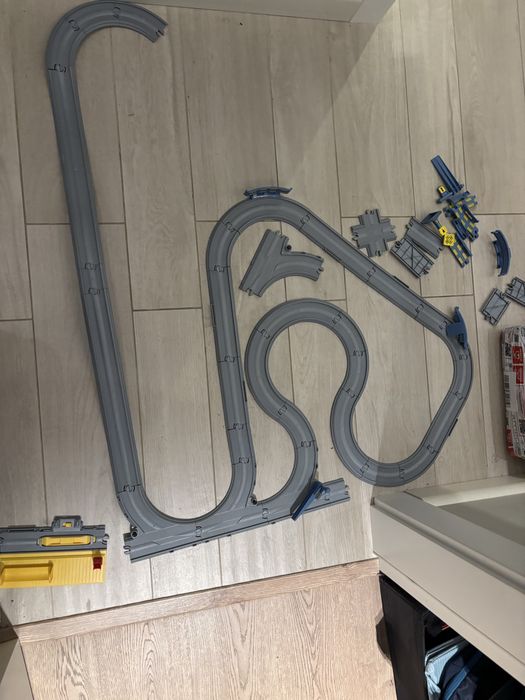 Tory Tomek i Przyjaciele