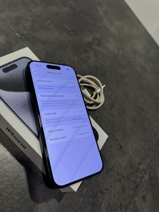 Iphone 15 pro 128 gb. 88% bateria