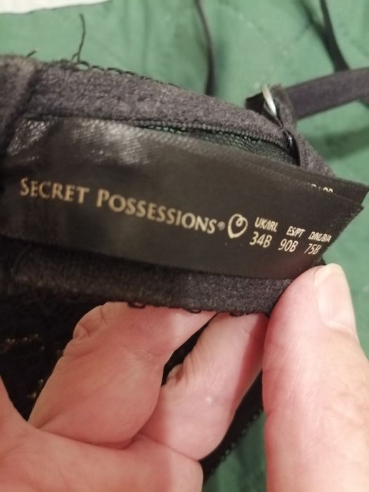 Biustonosz rozmiar 75B