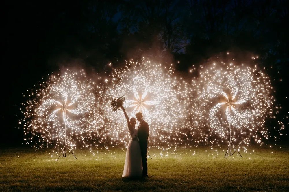 Fotobudka 360/Fotobudka Klasyczna/Napis Miłość/Ciężki Dym/Wiatraki Isk