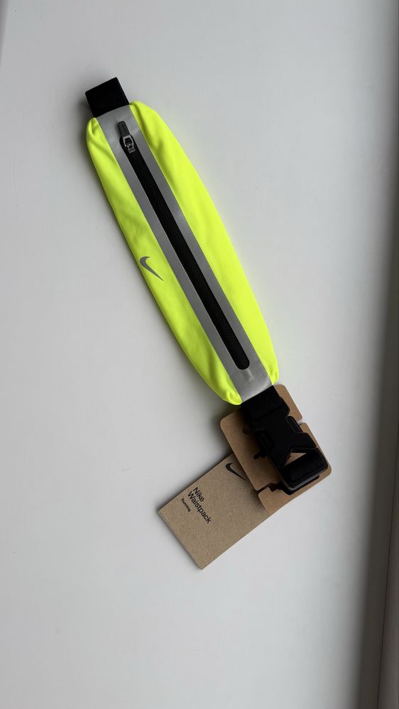 Сумка-бананка nike waistpack running