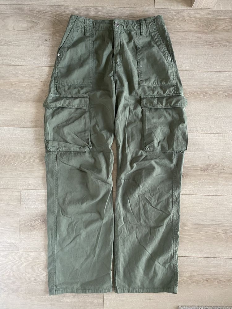 Spodnie cargo zielone