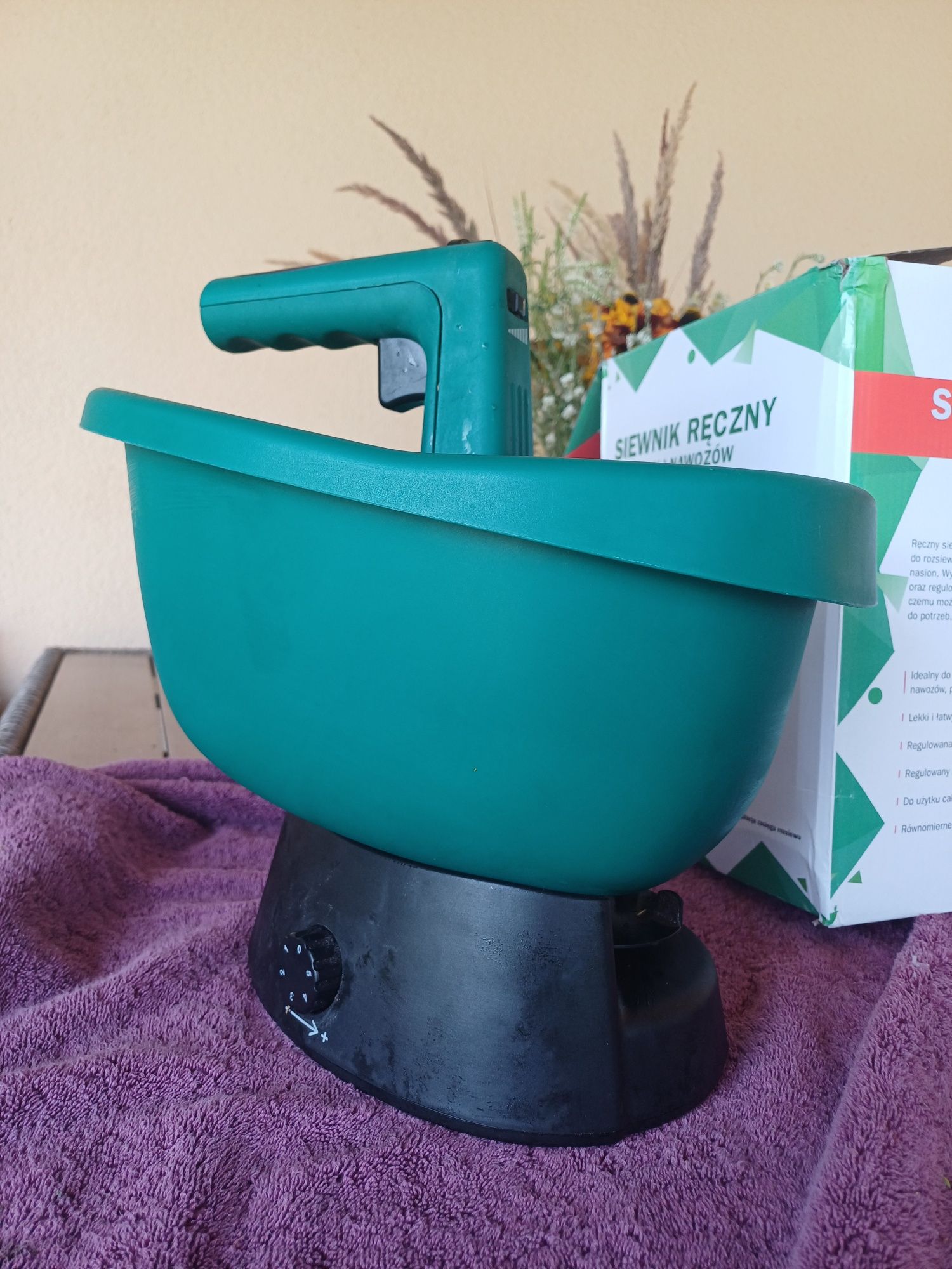 Сеялка Садова Акумуляторна 3Л Garden Line EDA4571