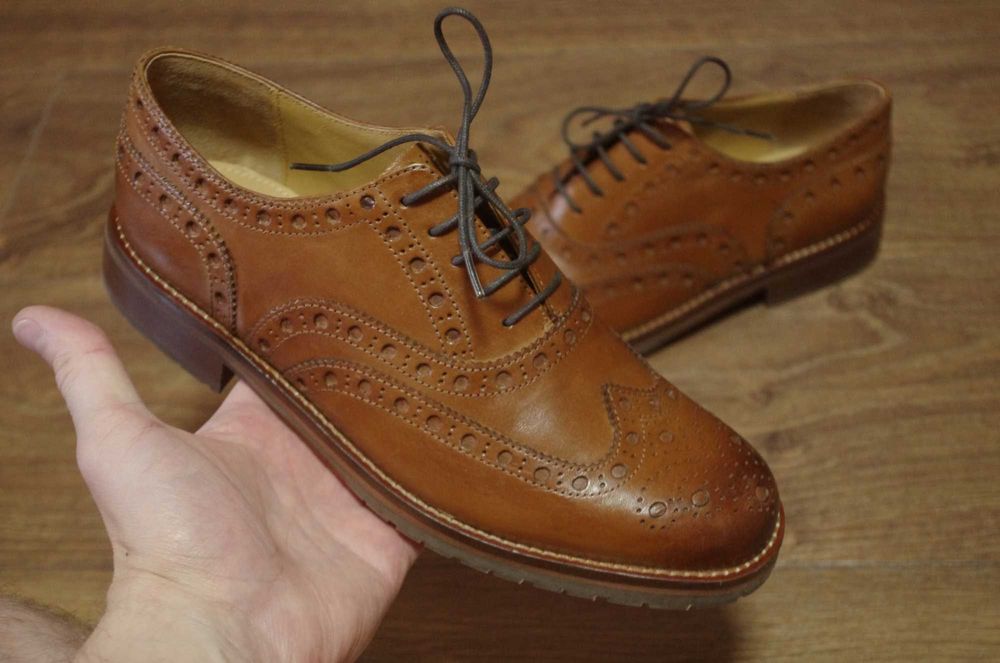 Туфлі Броги Crockett Jones brogue оригінал нова пара 41 розмір шкіра