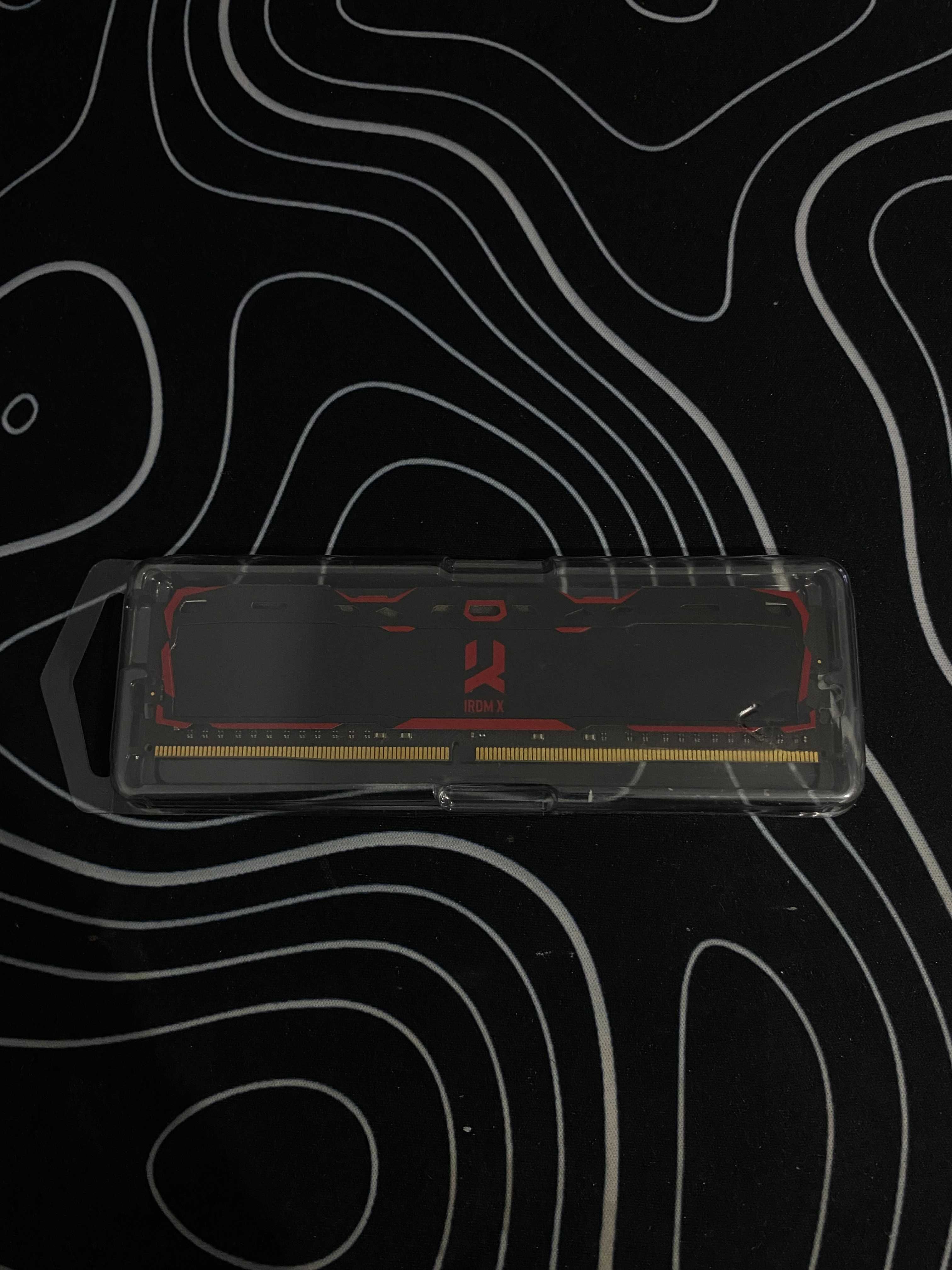 Pamięć RAM GOODRAM Irdm X 16GB 3200MHz