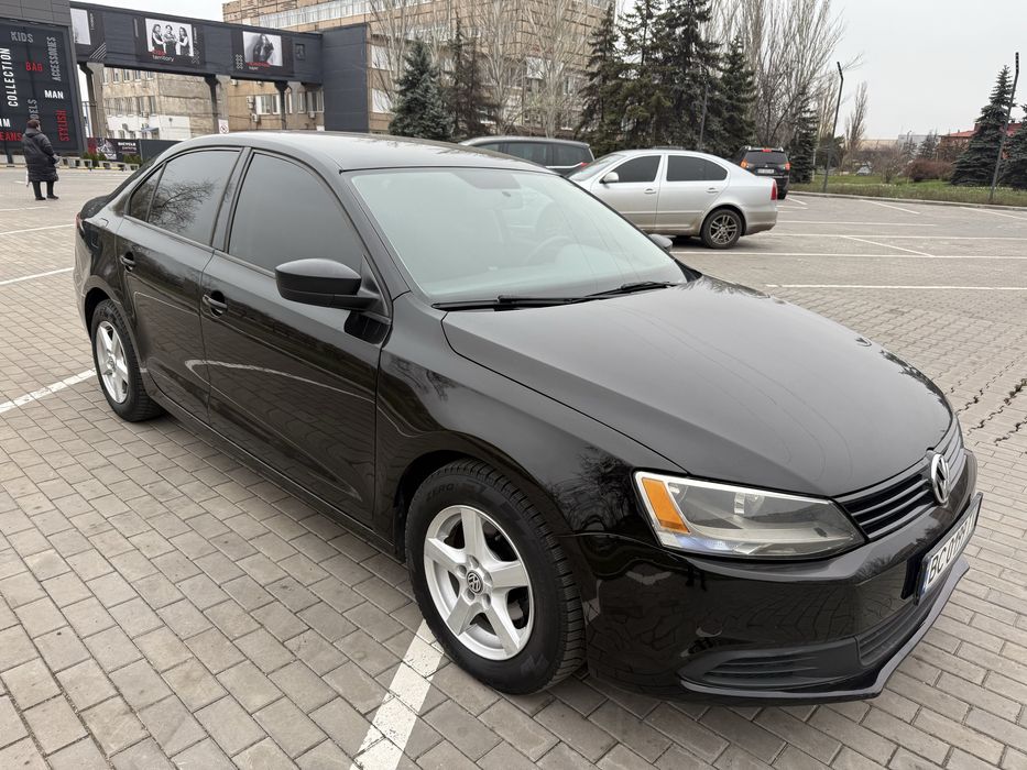 Продам джету 2012 года 2.0  газ бензин