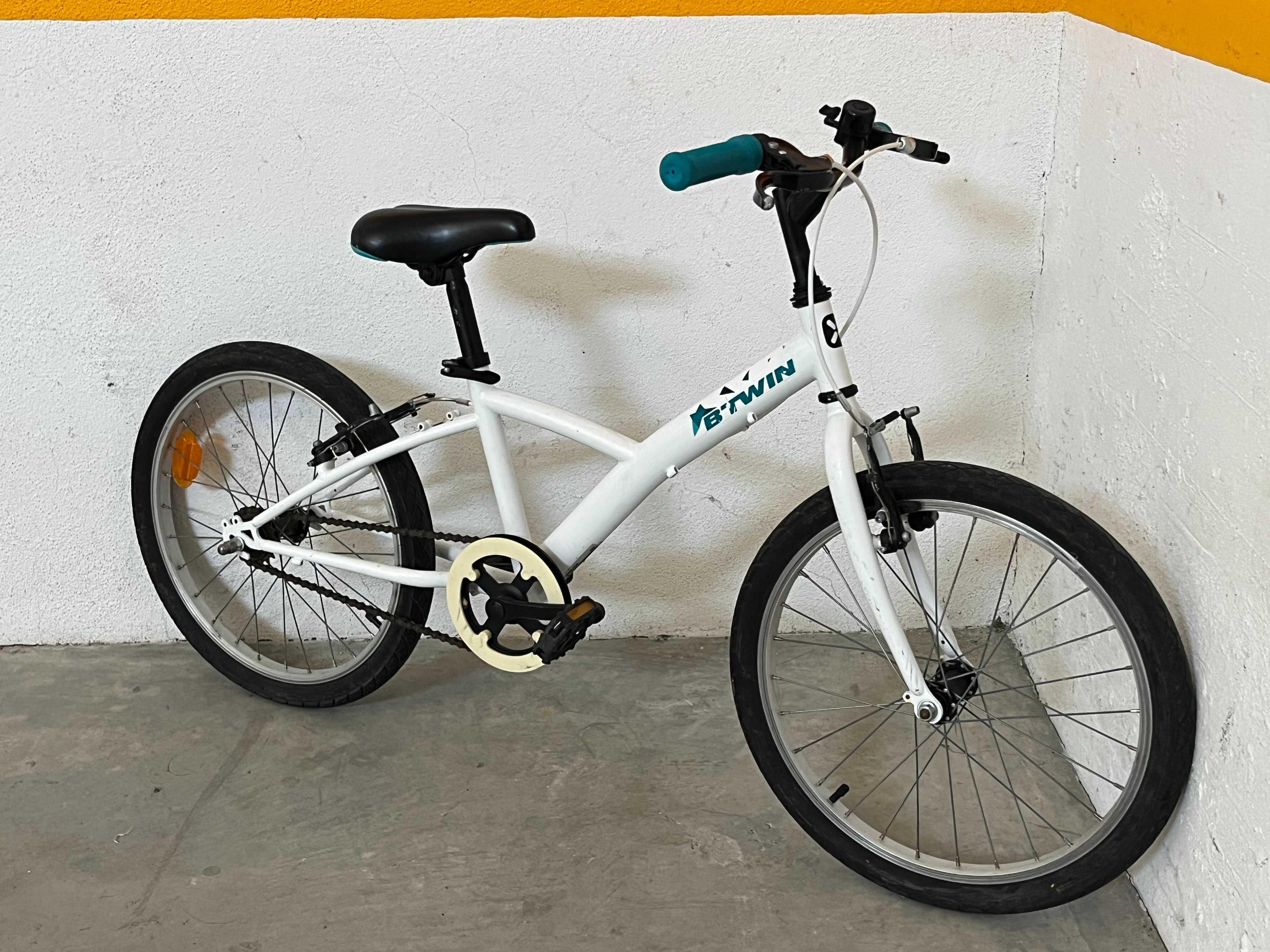 Bicicleta criança roda 20 ideal 6 - 9 anos