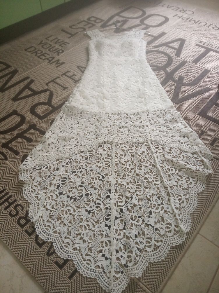 Свадебное платье из итальянского кружева.