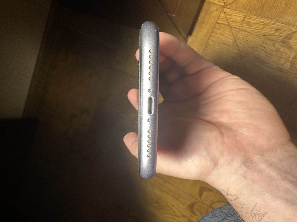 iPhone 11 128 читайте опис