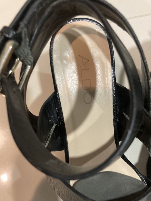 Sadalia plataforma preta aldo