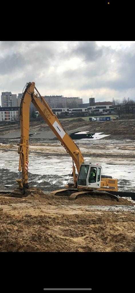 Wynajem koparki Long Reach z operatorem koparka long