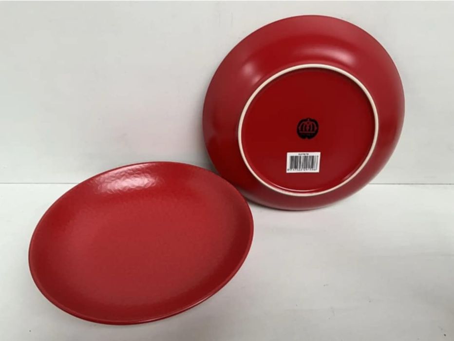 Piękne duże talerze