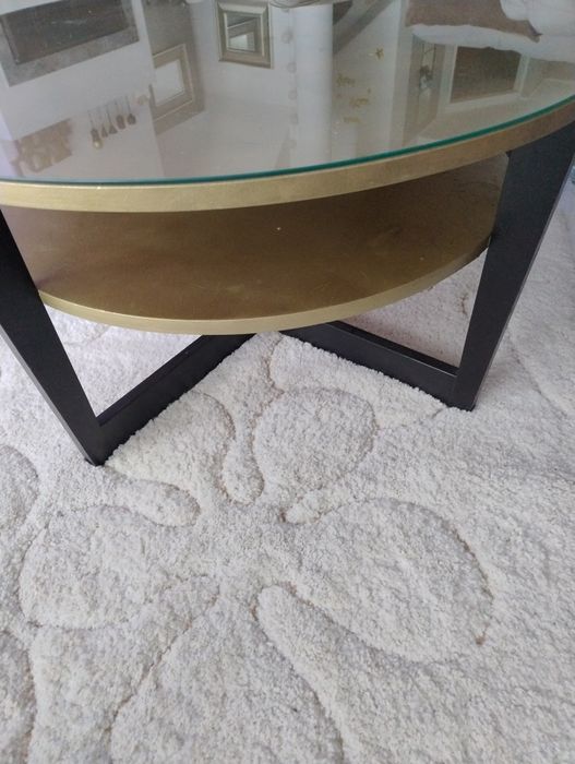 Stolik kawowy złoty z szybą