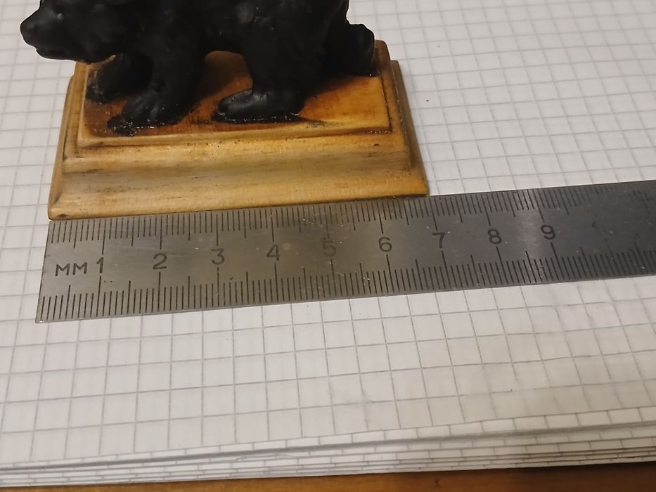 Фигурка  Медведь