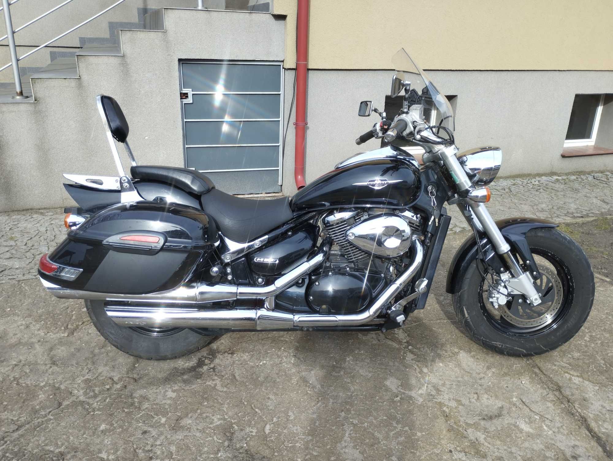 Suzuki Intruder M800