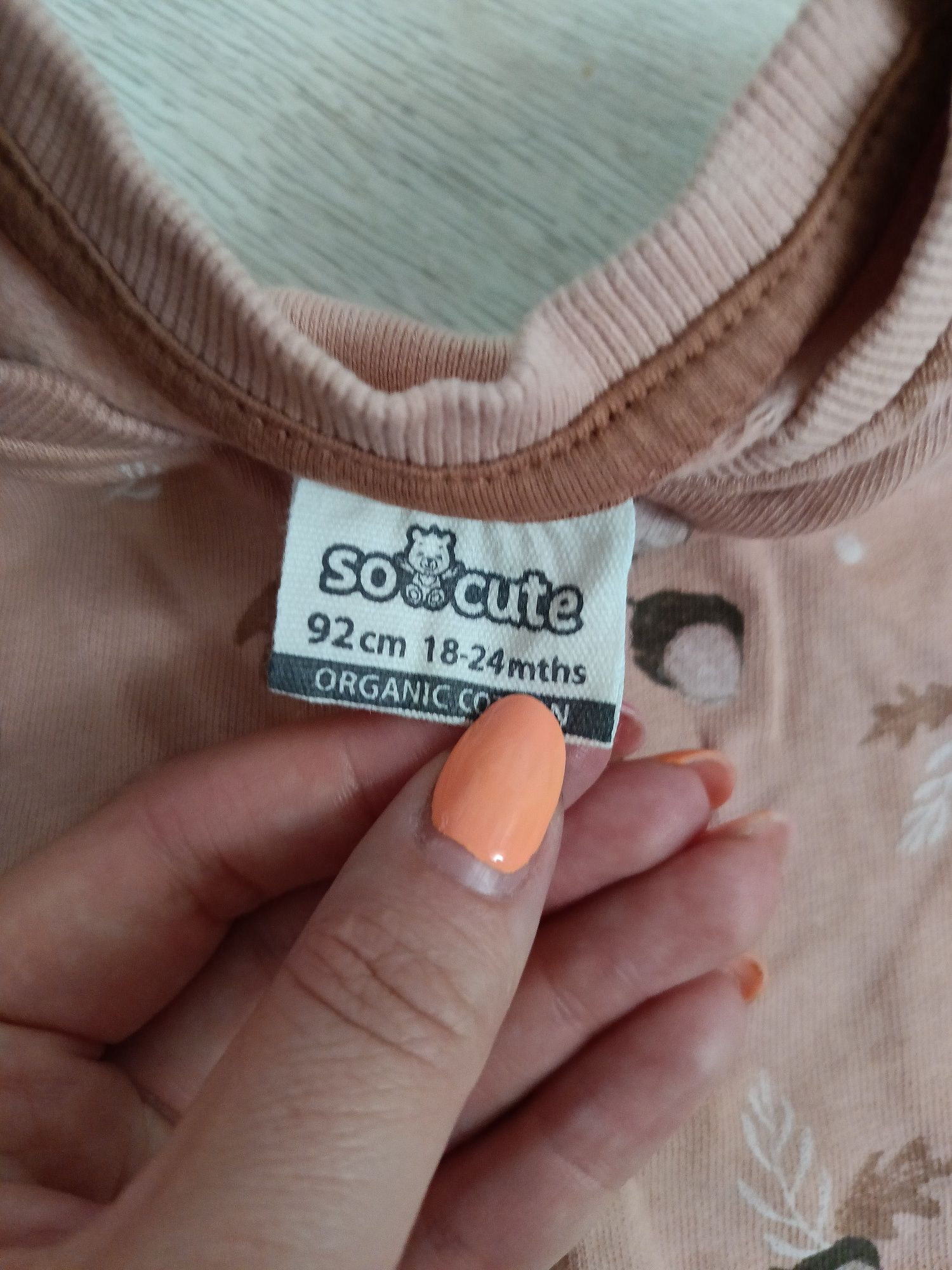 Bluza-sweter 92.