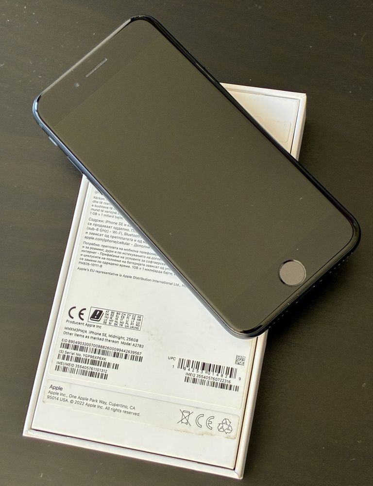 iPhone SE3 black 256GB Mode A2783