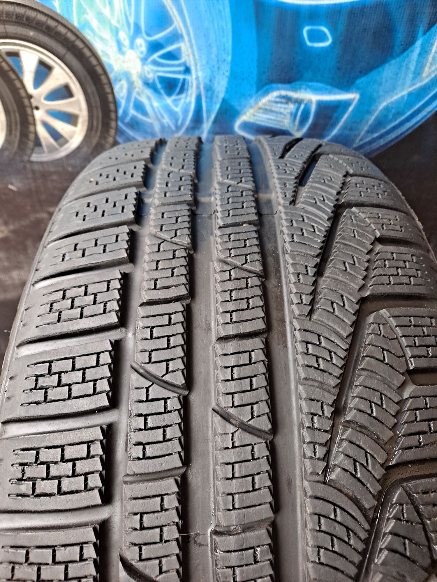 245/35/20 91V Opona zimowa Pirelli Sottozero  jak Nowa 8.5mm