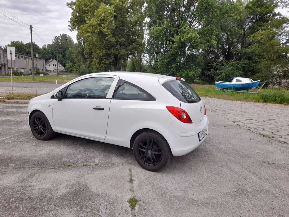 Opel Corsa 1.2 PB, 109 tyś km. klima, nowy rozrząd,  zarejestrowana.