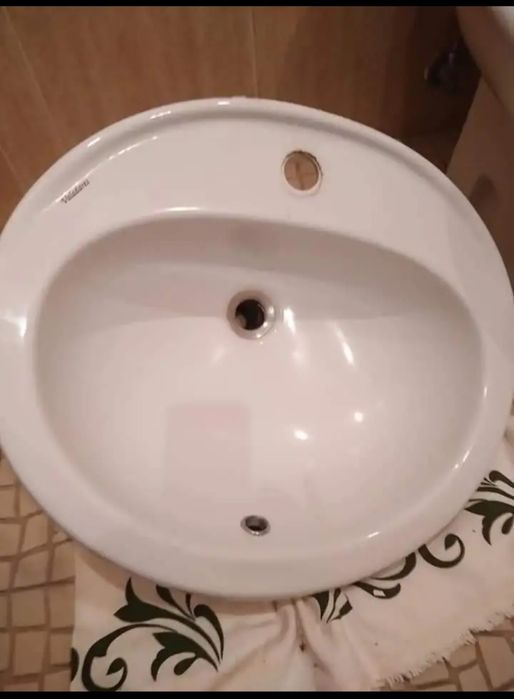 Lavatório "Valadares" Em Bom estado 20€