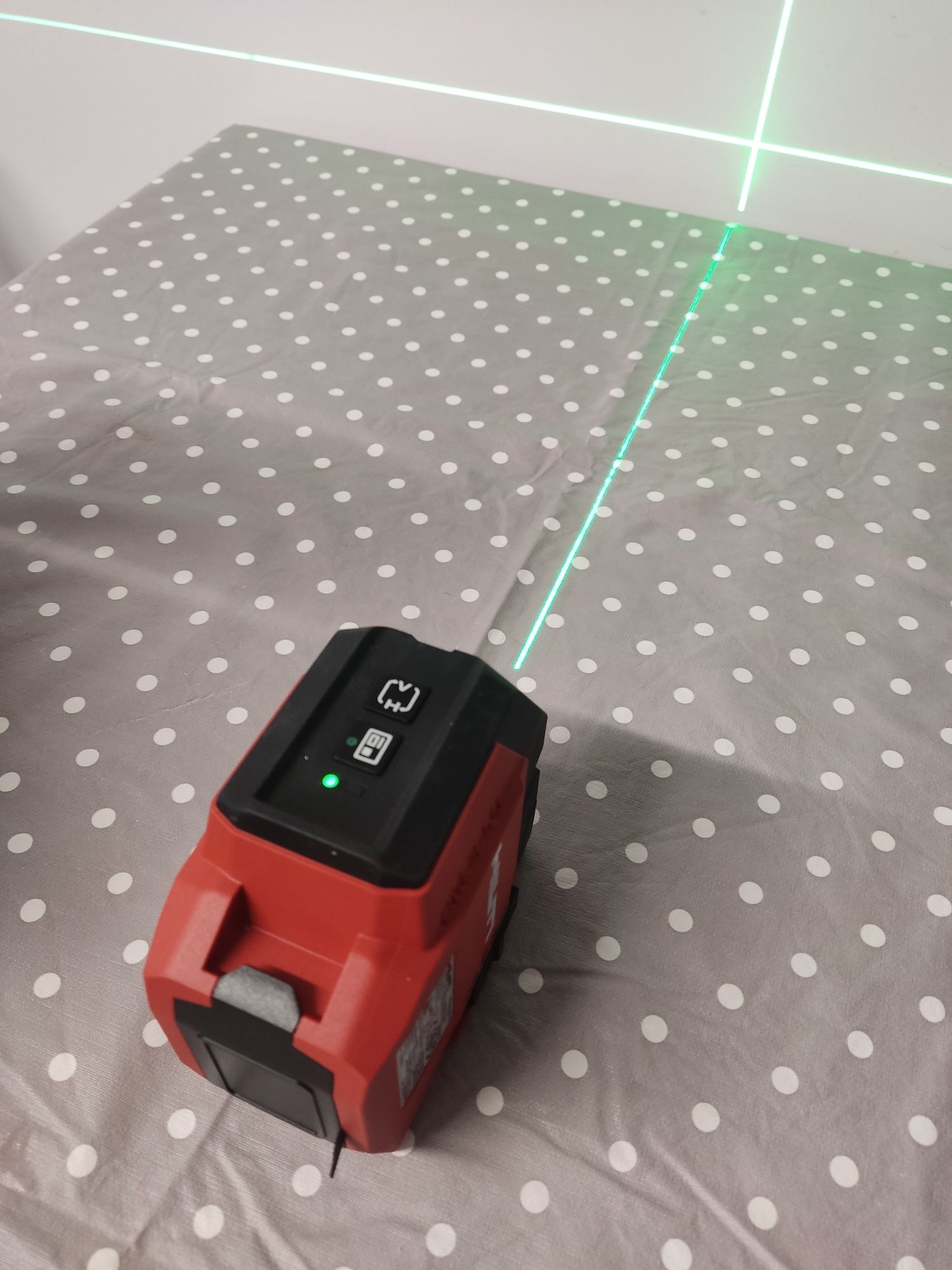 Laser de linhas verde PM 2-LG Hilti