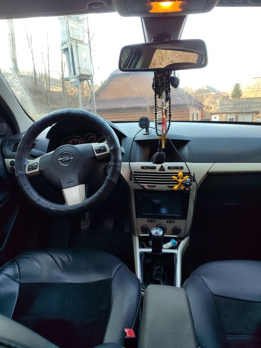 Продам opel astra H