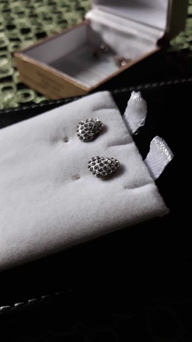 Sprzedam kolczyki srebrne