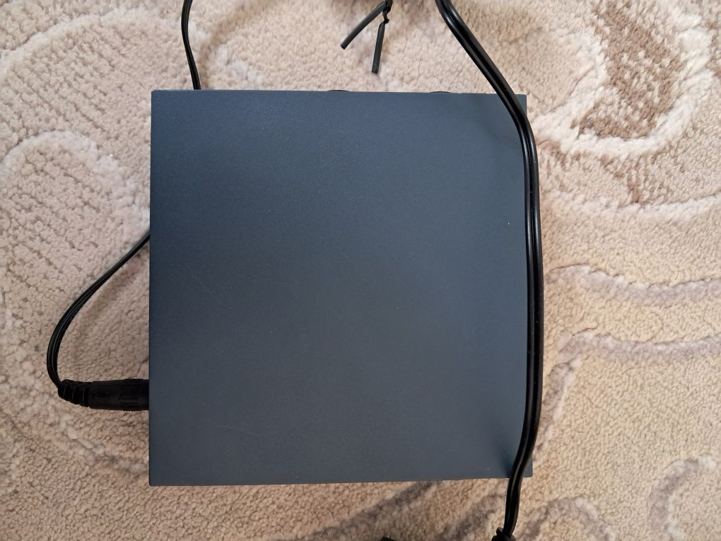 Комутатор свіч tp-link ls105g 5портів