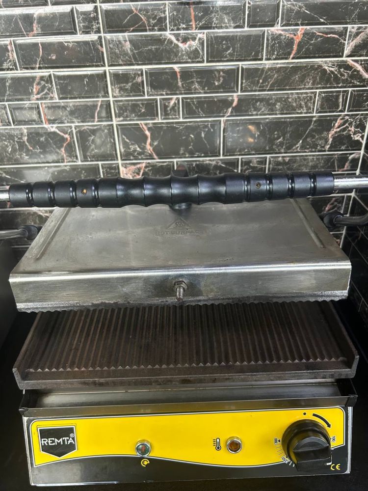 Продам Гриль REMTA R76