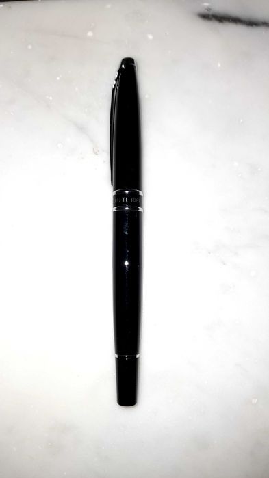 Conjunto caneta e lapiseira da marca Cerruti