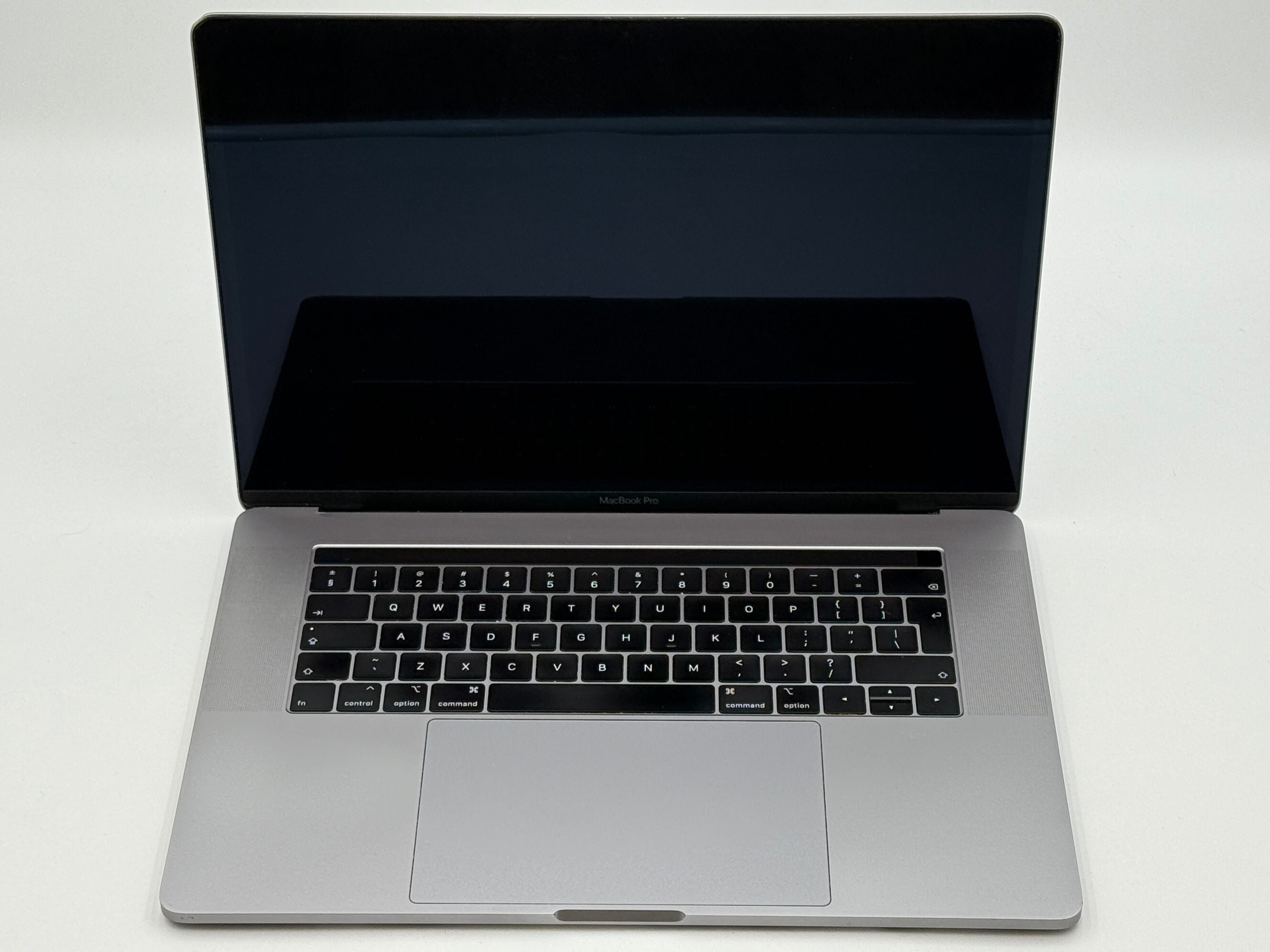 Laptop Apple Macbook Pro 15 2018 i7 32GB 512GB PRO560X A1990