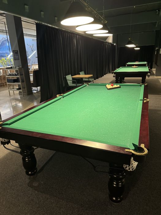 Продаються білярдні столи