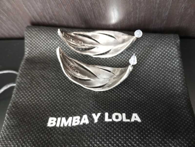 Brincos Bimba Y Lola Prateados forma de Pena